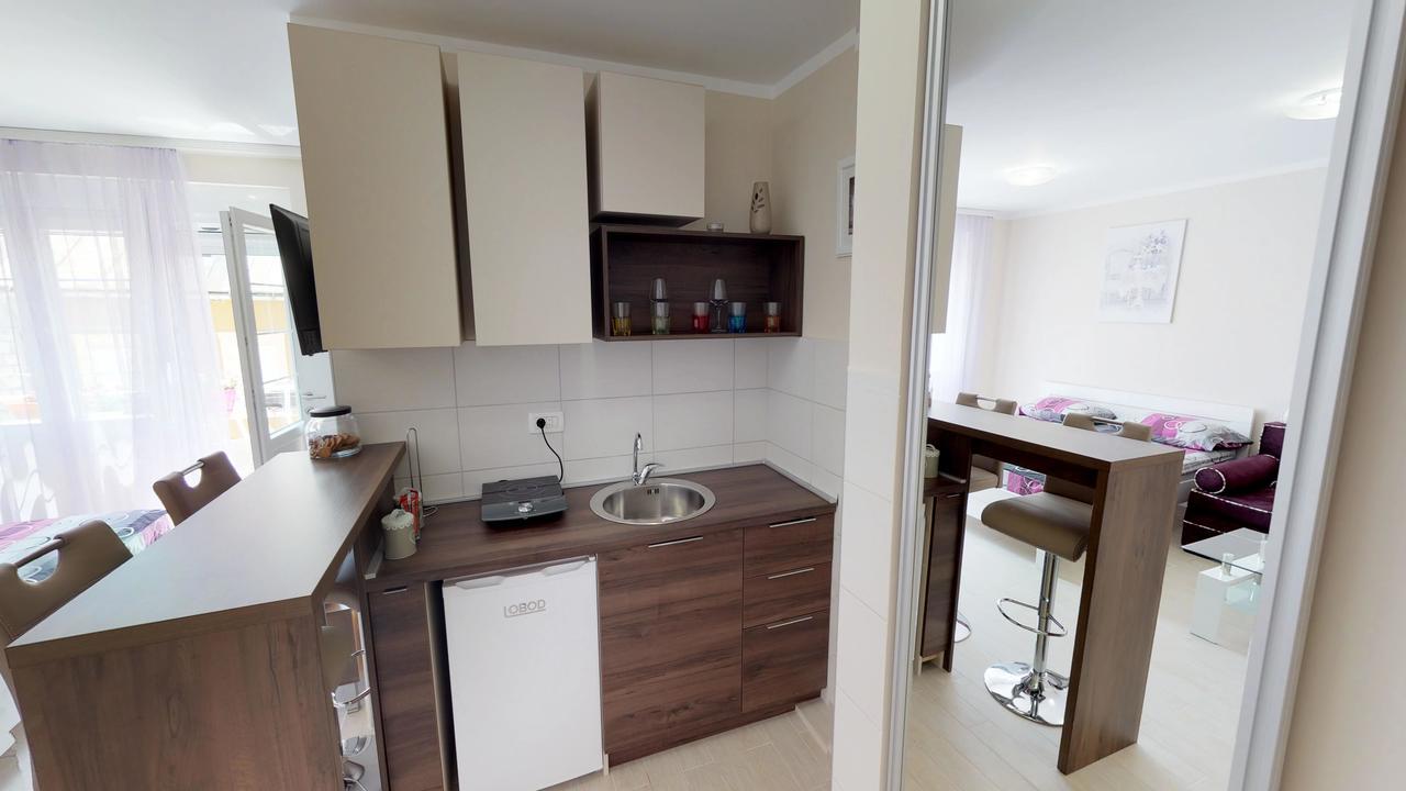 Adagio Apartment เซทินเจ ภายนอก รูปภาพ